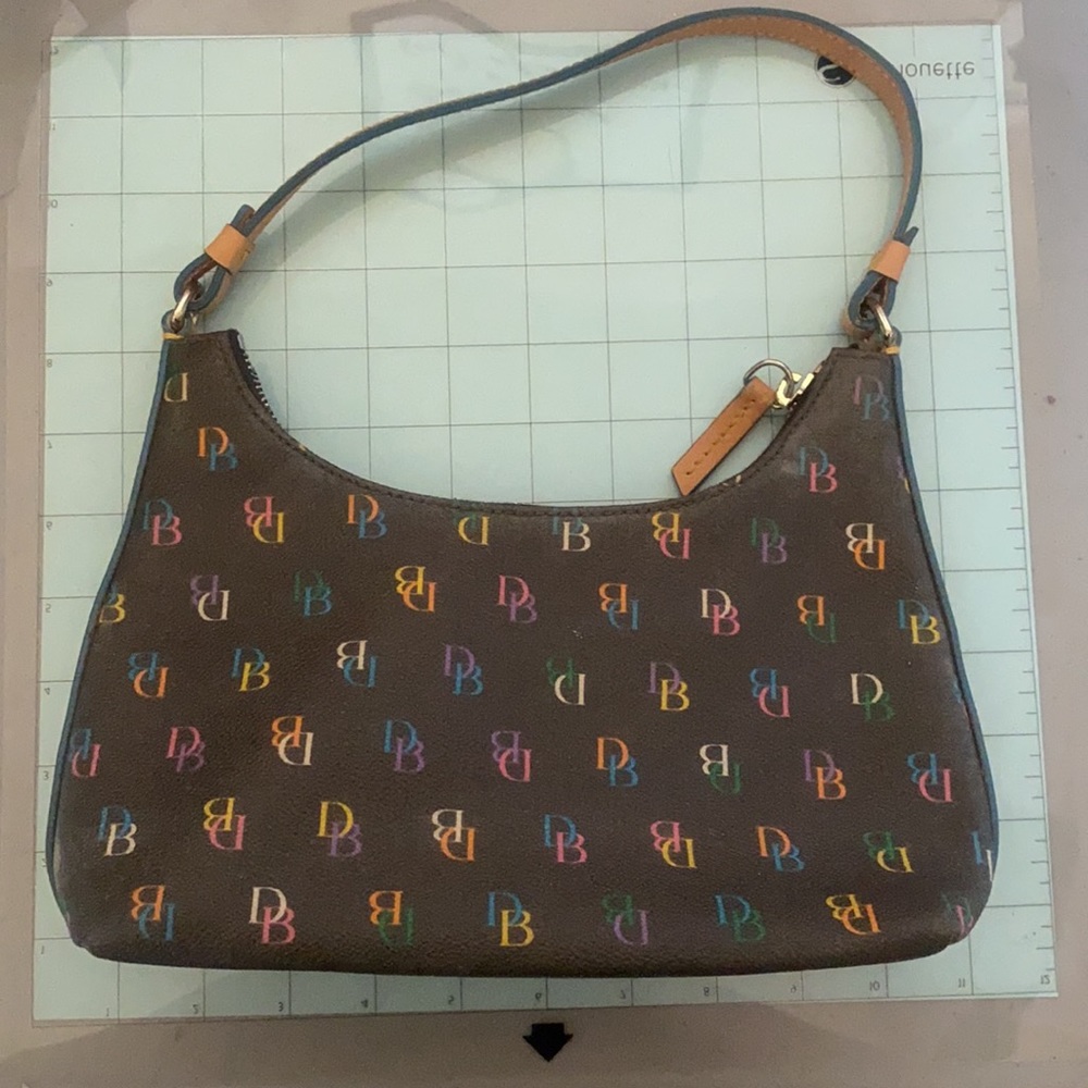 Dooney and Bourke shoulder bag